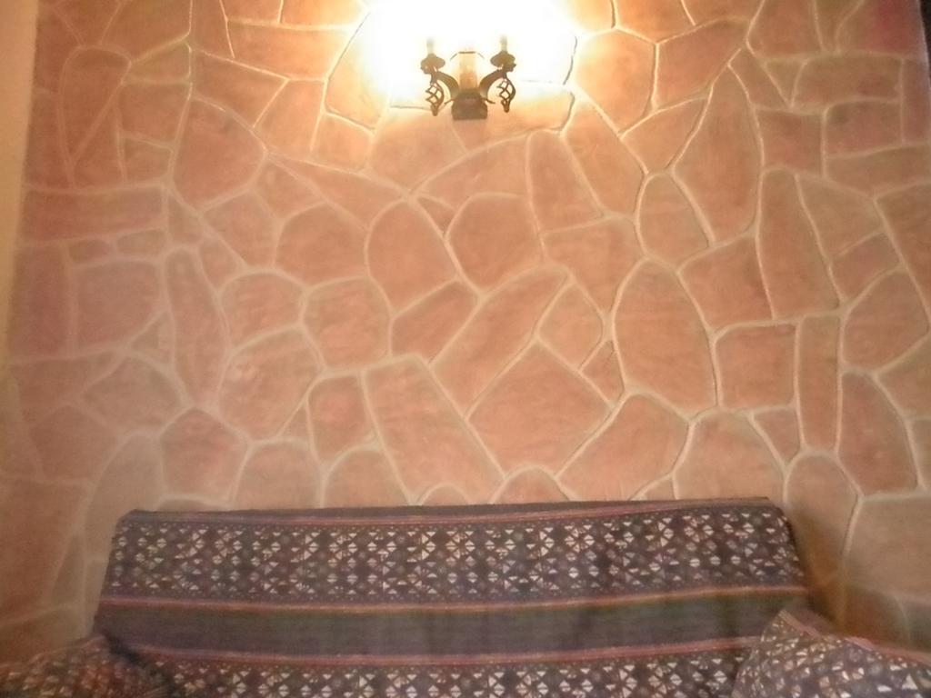 La Cueva Del Lince Pension Zarza De Granadilla Buitenkant foto