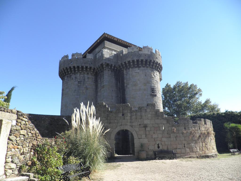 La Cueva Del Lince Pension Zarza De Granadilla Buitenkant foto